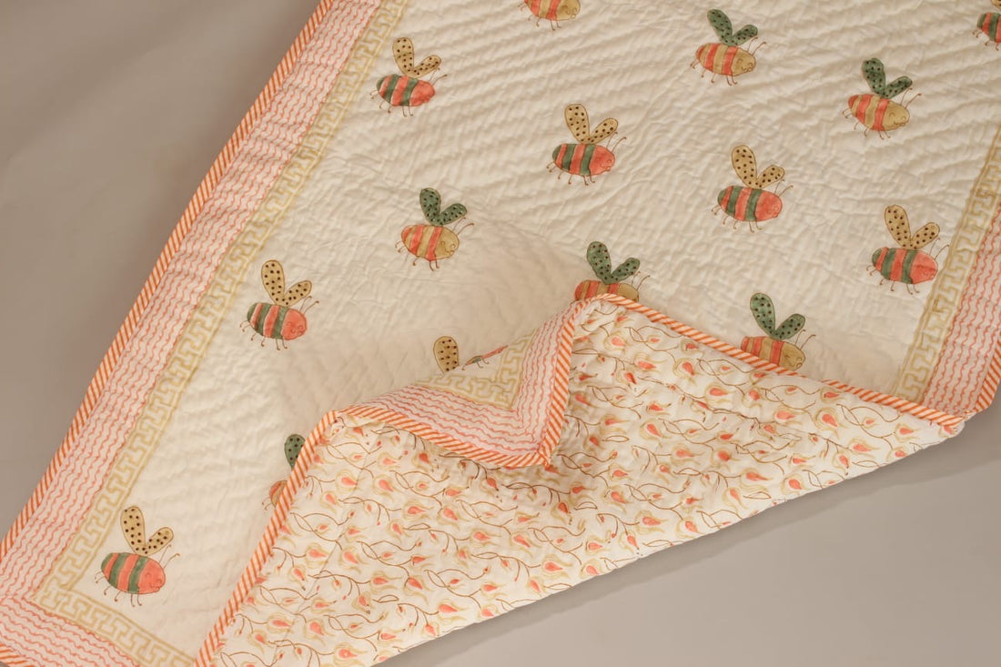 Buzzing Bees Reversible Baby Quilt |Mul cotton | 0-4 years