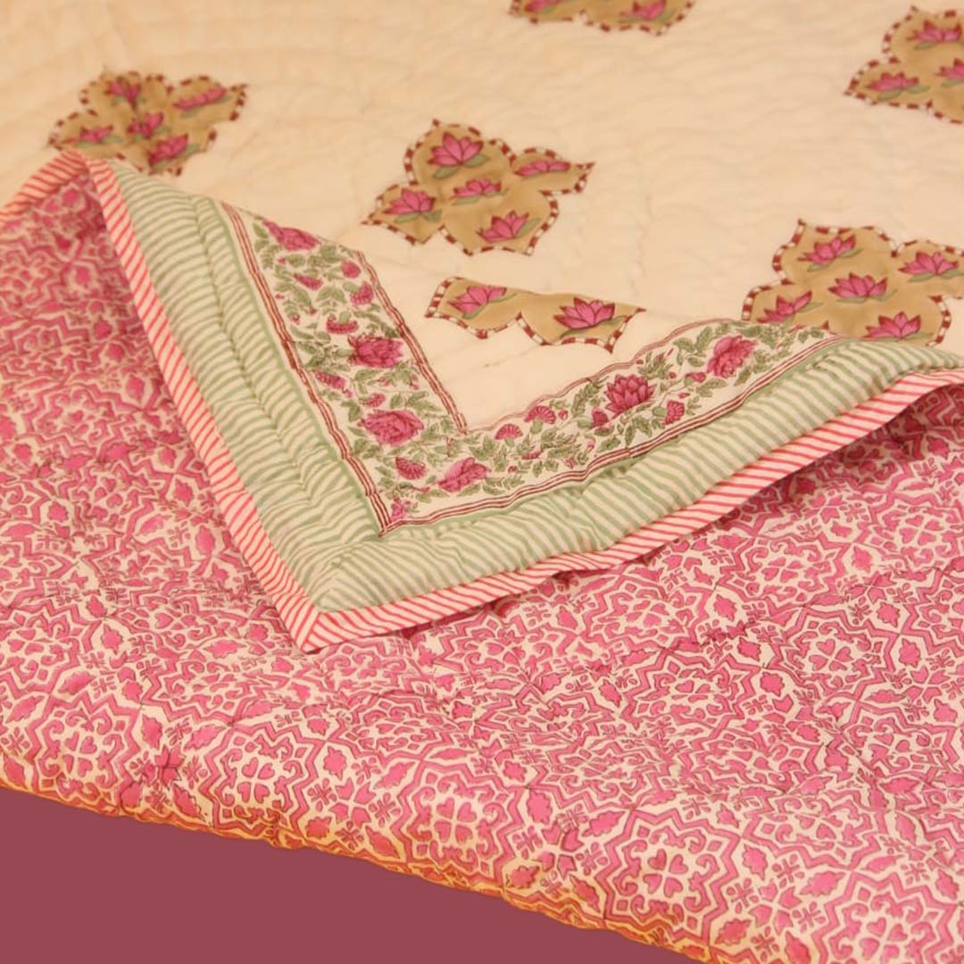 Fall & Quilts Cotton Quilt