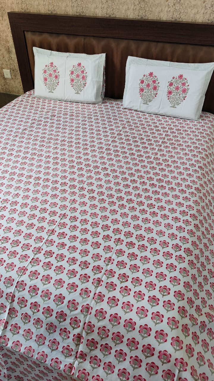 Blooming flower Bedsheet